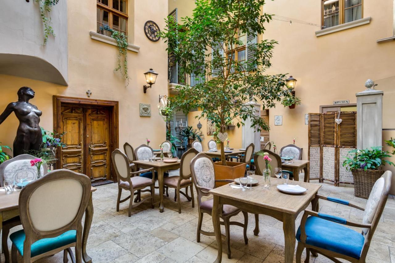 Apartamenty Plac Kolegiacki Poznan Bagian luar foto